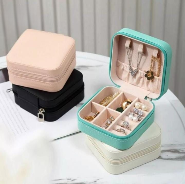 Compact Travel Leather Jewelry Organizer Box – Portable  Pocket-sized Case With Zipper Closure For Rings, Earrings,  Necklaces & Accessories